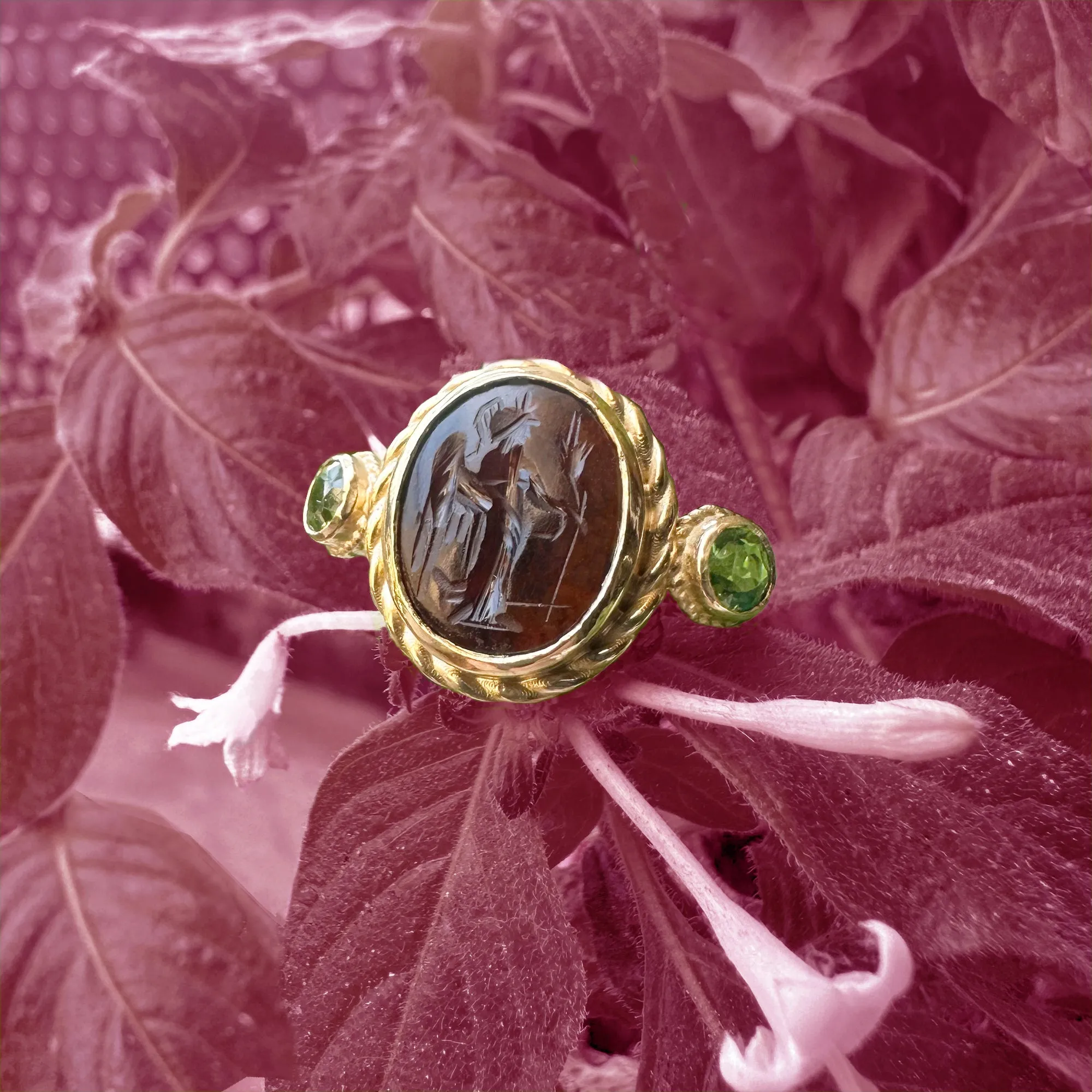 GODDESS DEMETER Authentic Ancient Roman Carnelian Intaglio 1st-2nd cent. AD 18 Kt Gold Ring