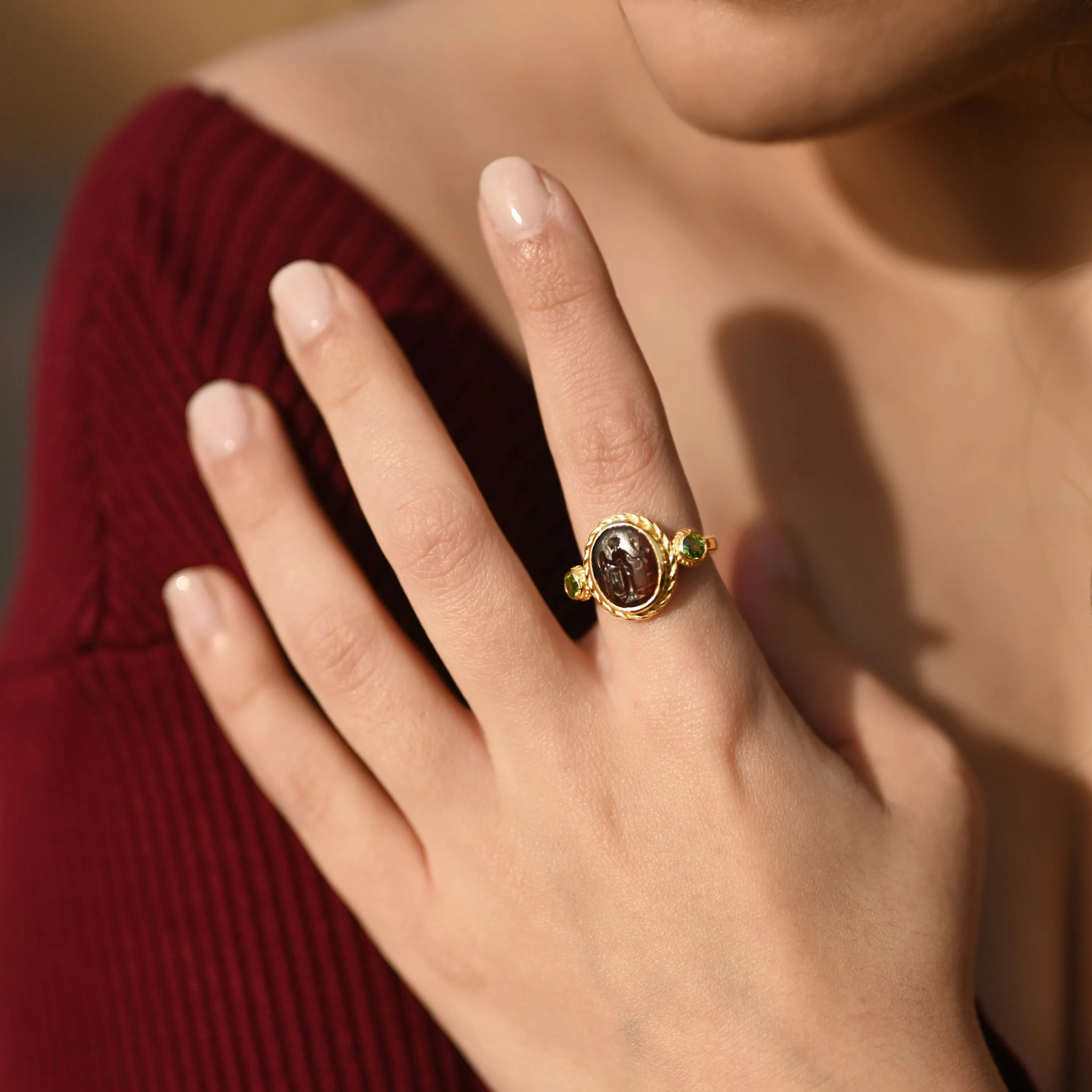 GODDESS DEMETER Authentic Ancient Roman Carnelian Intaglio 1st-2nd cent. AD 18 Kt Gold Ring