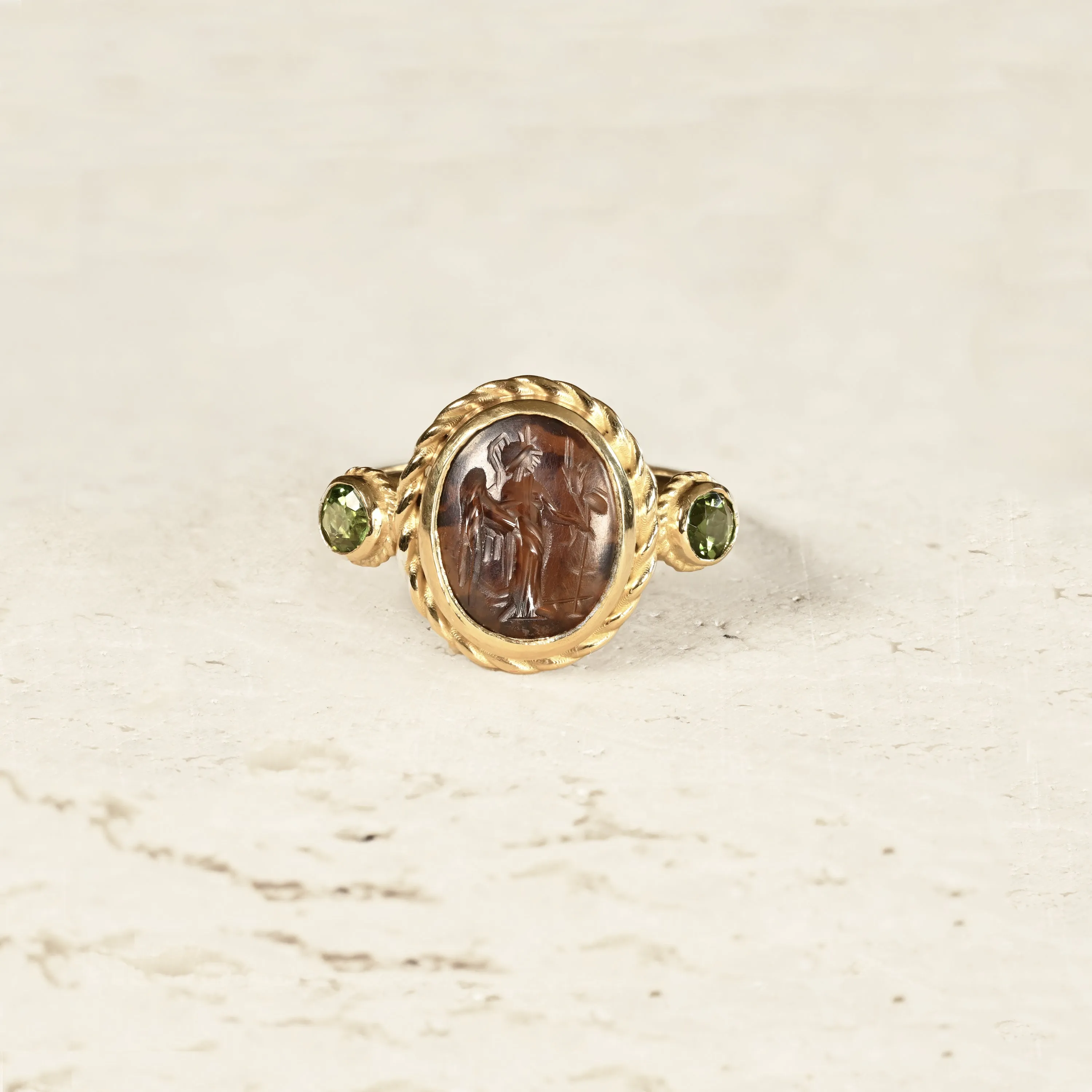 GODDESS DEMETER Authentic Ancient Roman Carnelian Intaglio 1st-2nd cent. AD 18 Kt Gold Ring