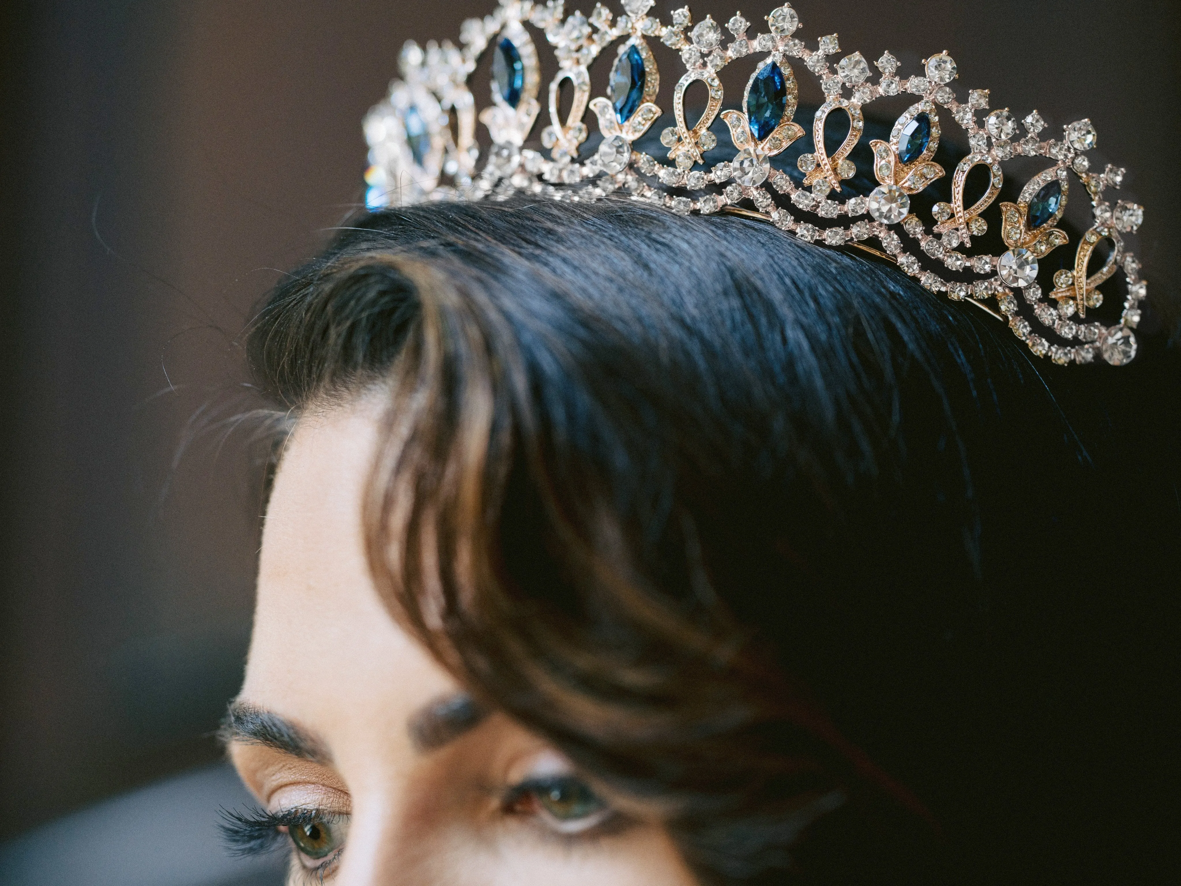 GRAND SERENA Rose Gold Tiara with London Blue Accent Stones and Pearls